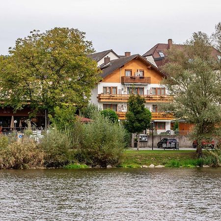 Landgasthof Moser & Restaurant Bootshaus Windorf  Exteriör bild